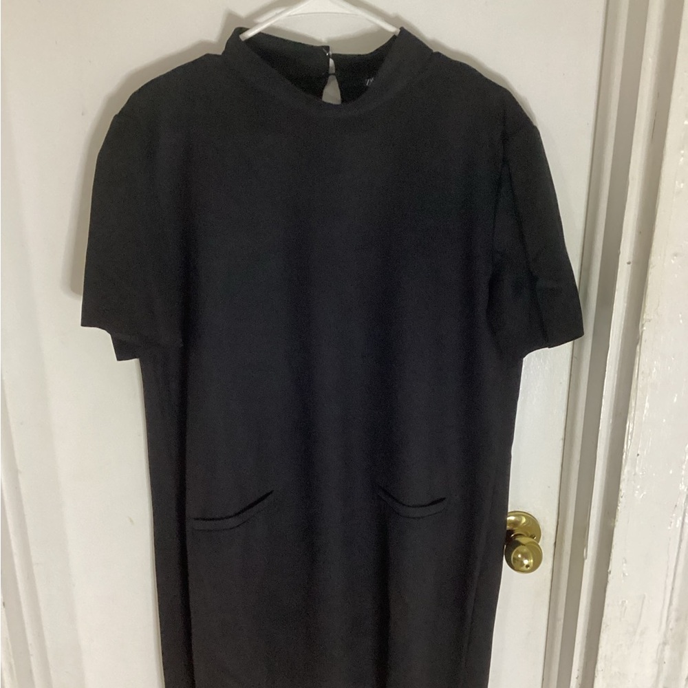 Zara Black Short Sleeve Dress with pockets size XL